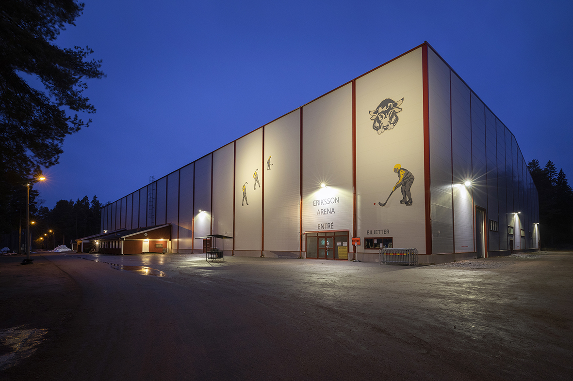Eriksson arena - Bandyhall i Åby